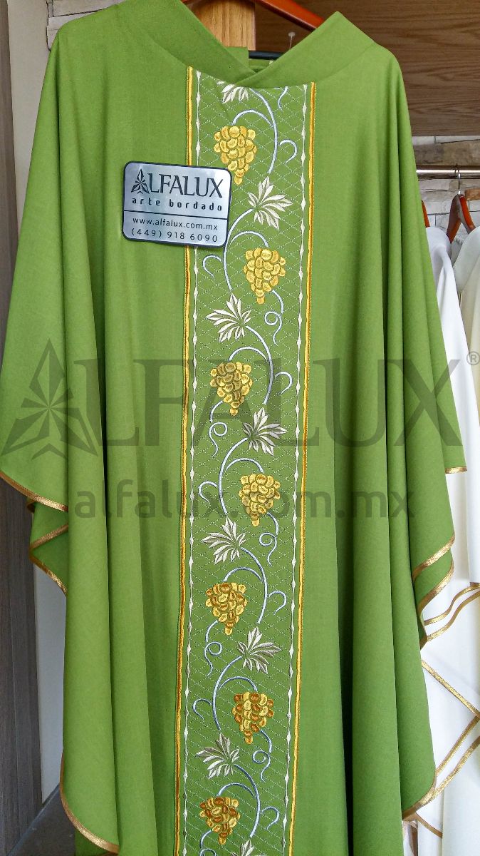 03 UVAS Central Verde Manzana 999